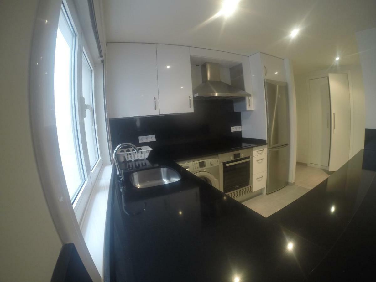 Cerca De Riazor, 3 Habitaciones, Impecable A Coruna Ngoại thất bức ảnh