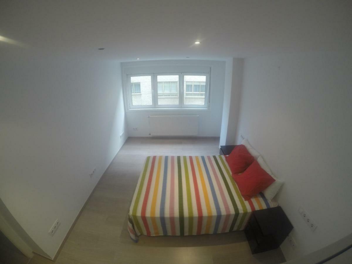 Cerca De Riazor, 3 Habitaciones, Impecable A Coruna Ngoại thất bức ảnh
