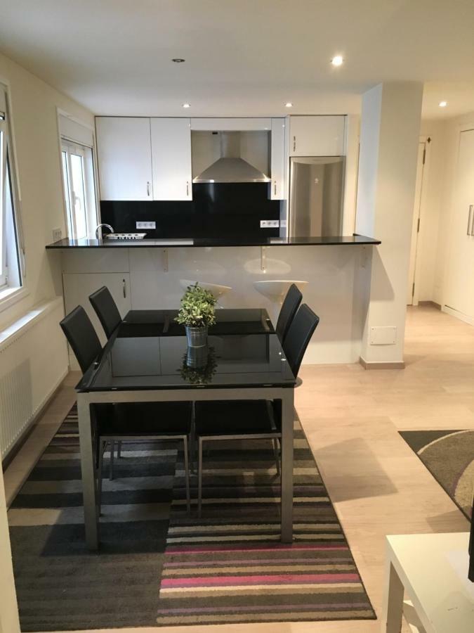 Cerca De Riazor, 3 Habitaciones, Impecable A Coruna Ngoại thất bức ảnh